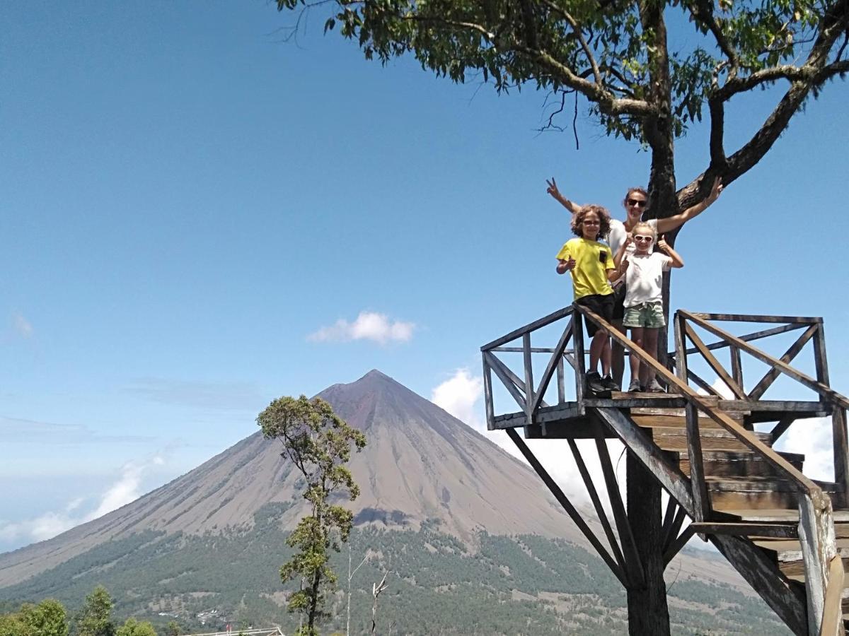 Arnolds Familly Homestay Bajawa Exteriér fotografie