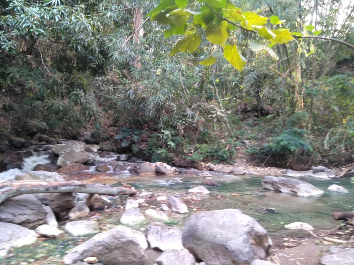 Arnolds Familly Homestay Bajawa Exteriér fotografie