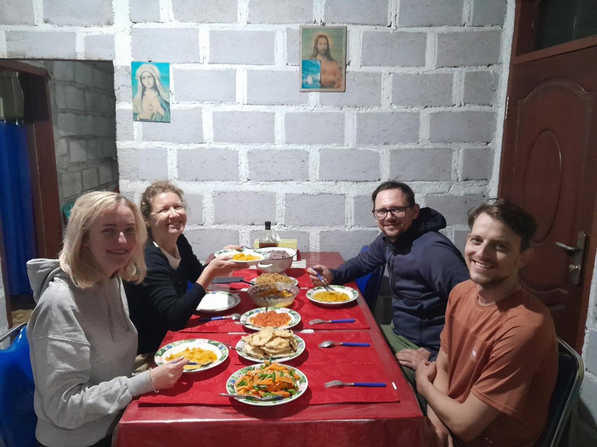 Arnolds Familly Homestay Bajawa Exteriér fotografie